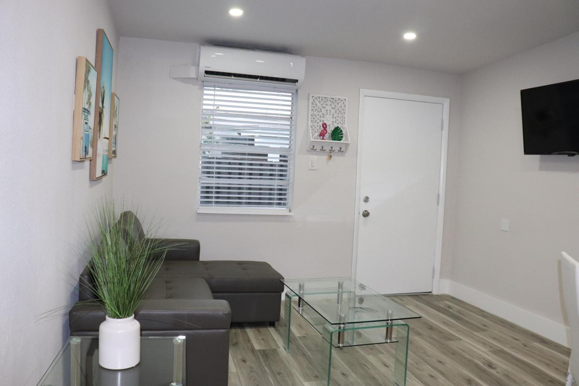 Flamingo Beach House Dania Beach Esterno foto
